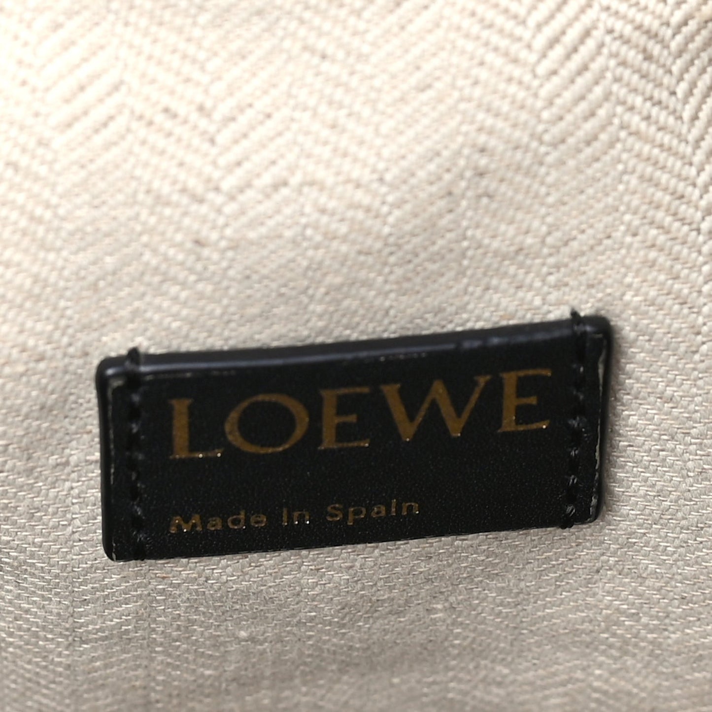 Jacquard Anagram Calfskin Large Cubi Bag Ecru Black