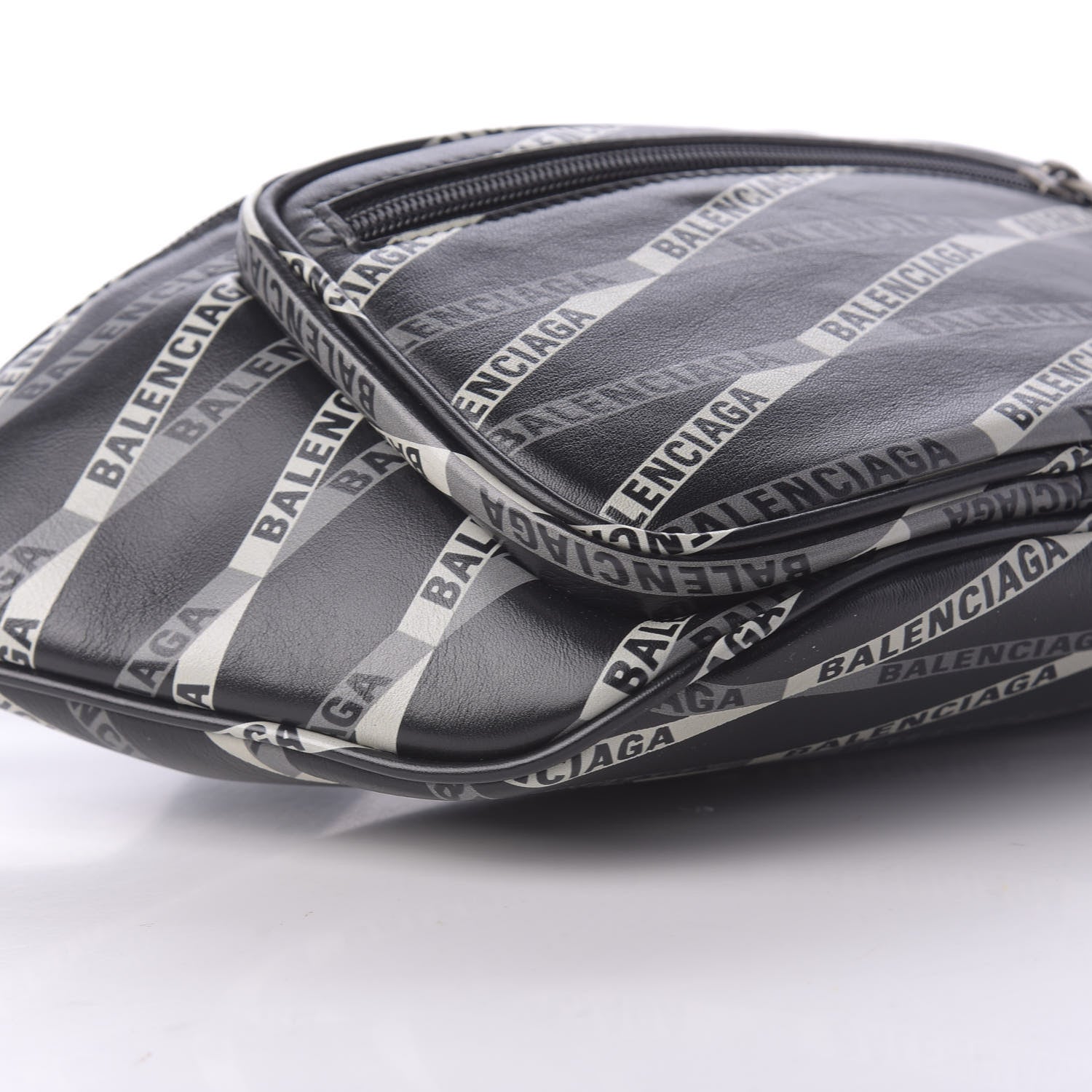 Balenciaga Smooth Calfskin Losange Monogram Explorer Belt Bag Black Grey 6 of 10
