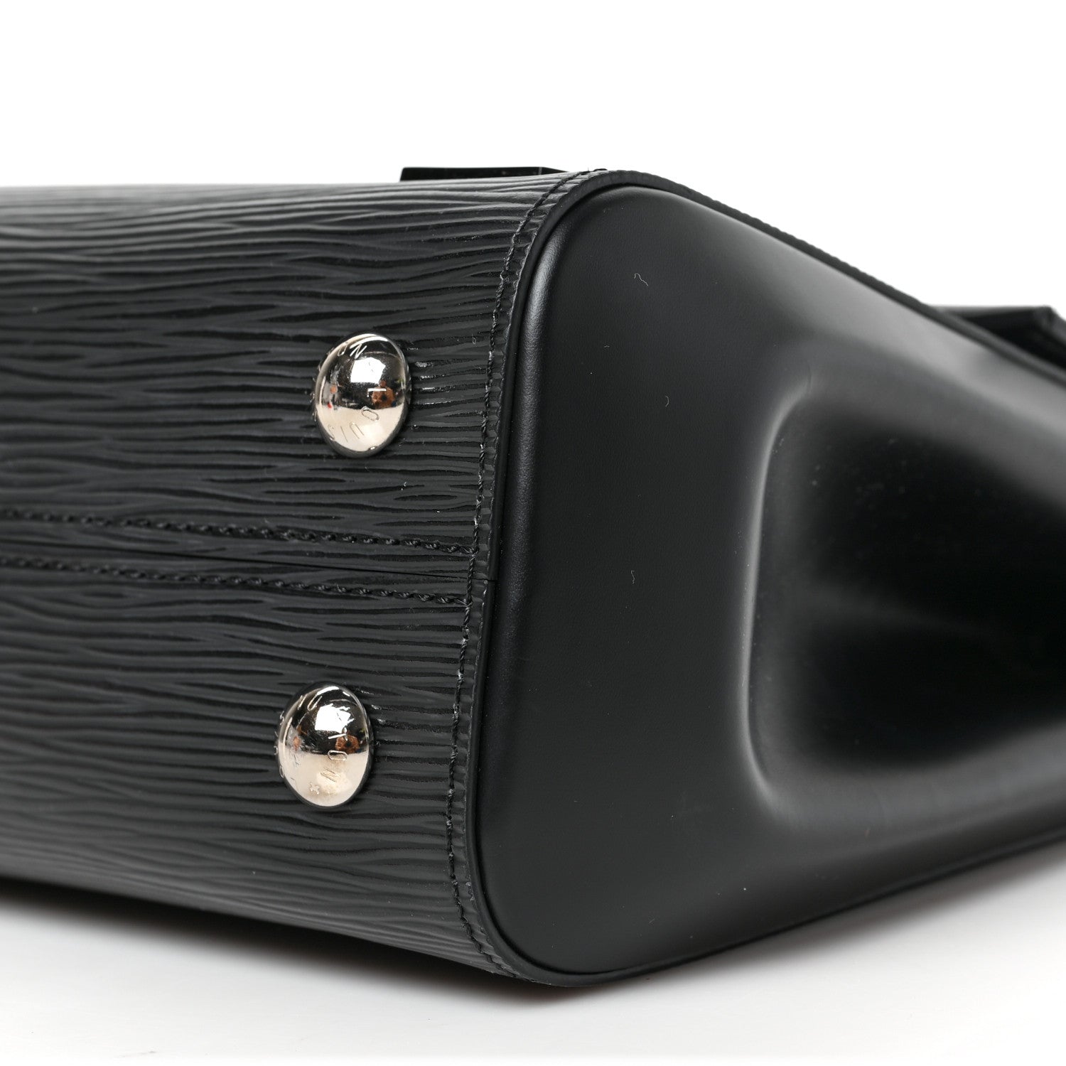 Louis Vuitton Epi Cluny BB Black 14 of 17