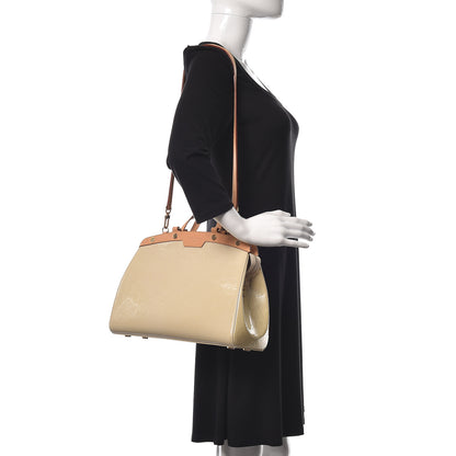 Louis Vuitton Vernis Brea MM Blanc Corail 2 of 9