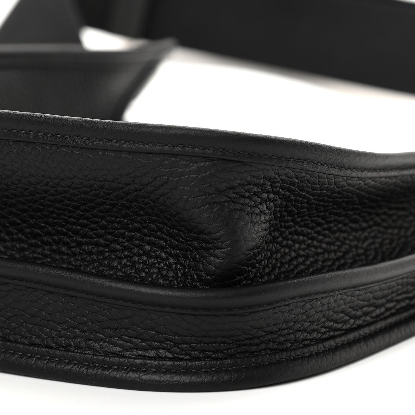 Taurillon Clemence Evelyne III PM Black