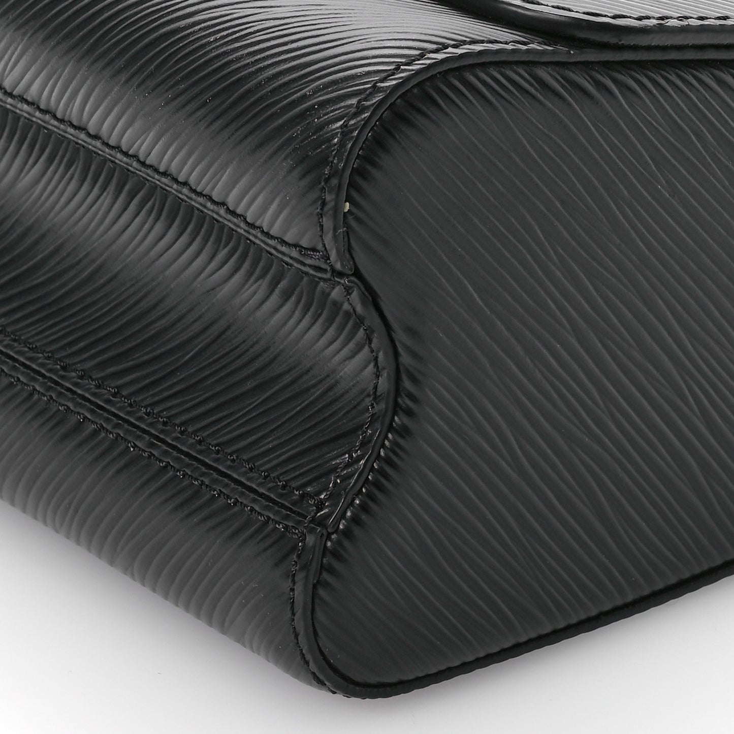 Epi Twist Shoulder Bag MM Black