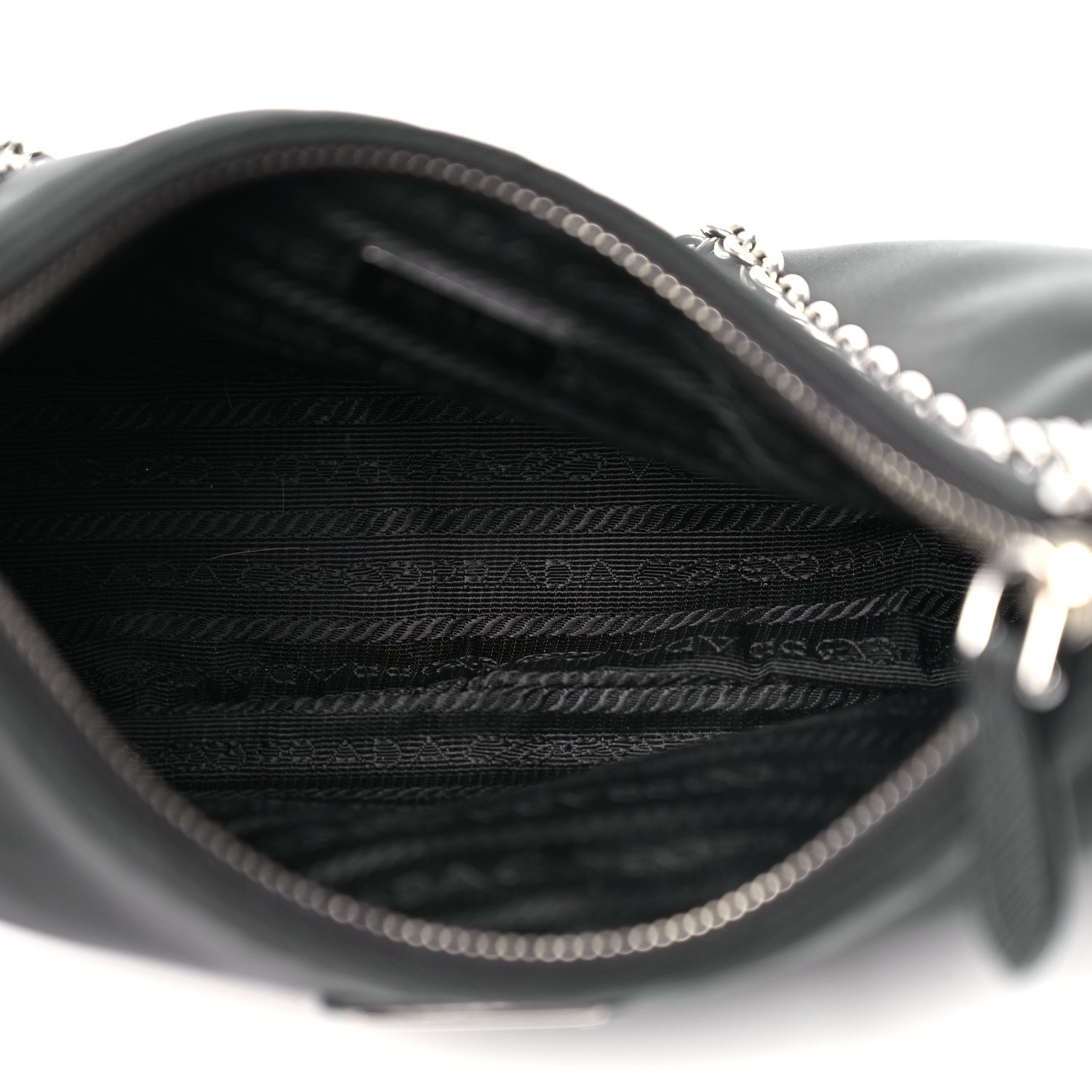 Prada Re-Nylon Saffiano Re-Edition 2005 Shoulder Bag Black 4 of 9