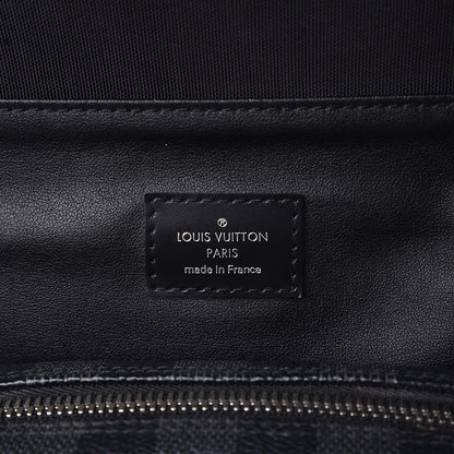 Louis Vuitton Damier Graphite Hanging Toiletry Kit 11 of 11