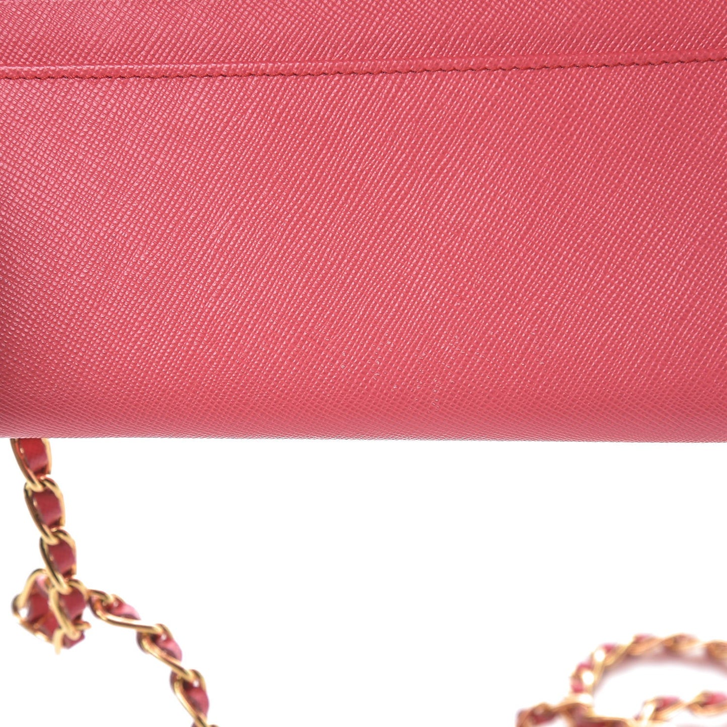 Saffiano Metal Oro Chain Wallet Peonia