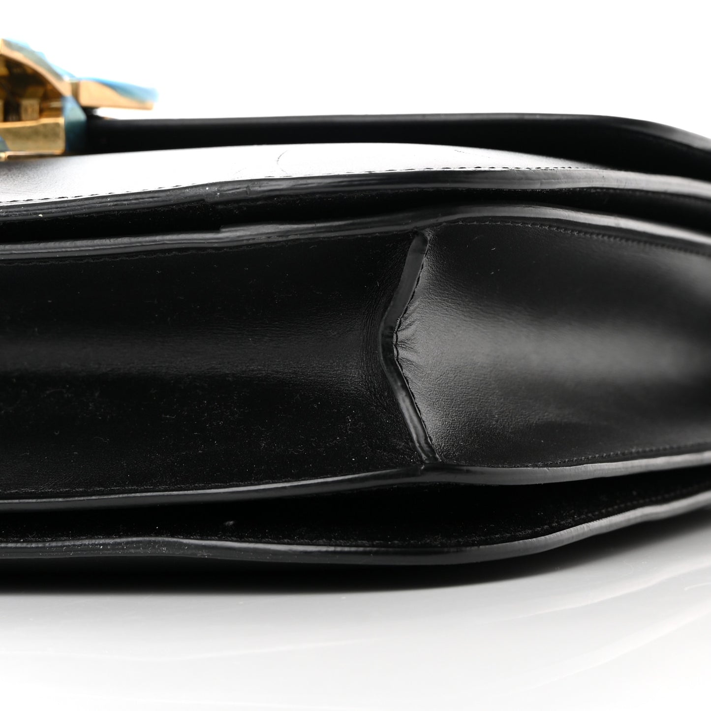 Box Calfskin Medium Classic Box Flap Bag Black