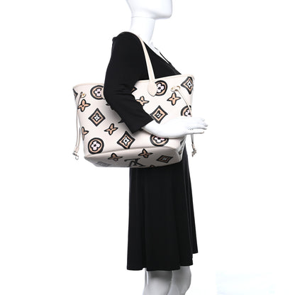 Louis Vuitton Monogram Giant Wild At Heart Neverfull MM Creme 2 of 10