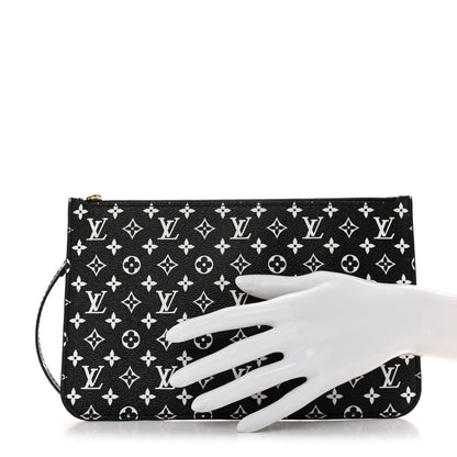 Louis Vuitton Monogram Giant Jungle Neverfull MM GM Pochette Black 2 of 7