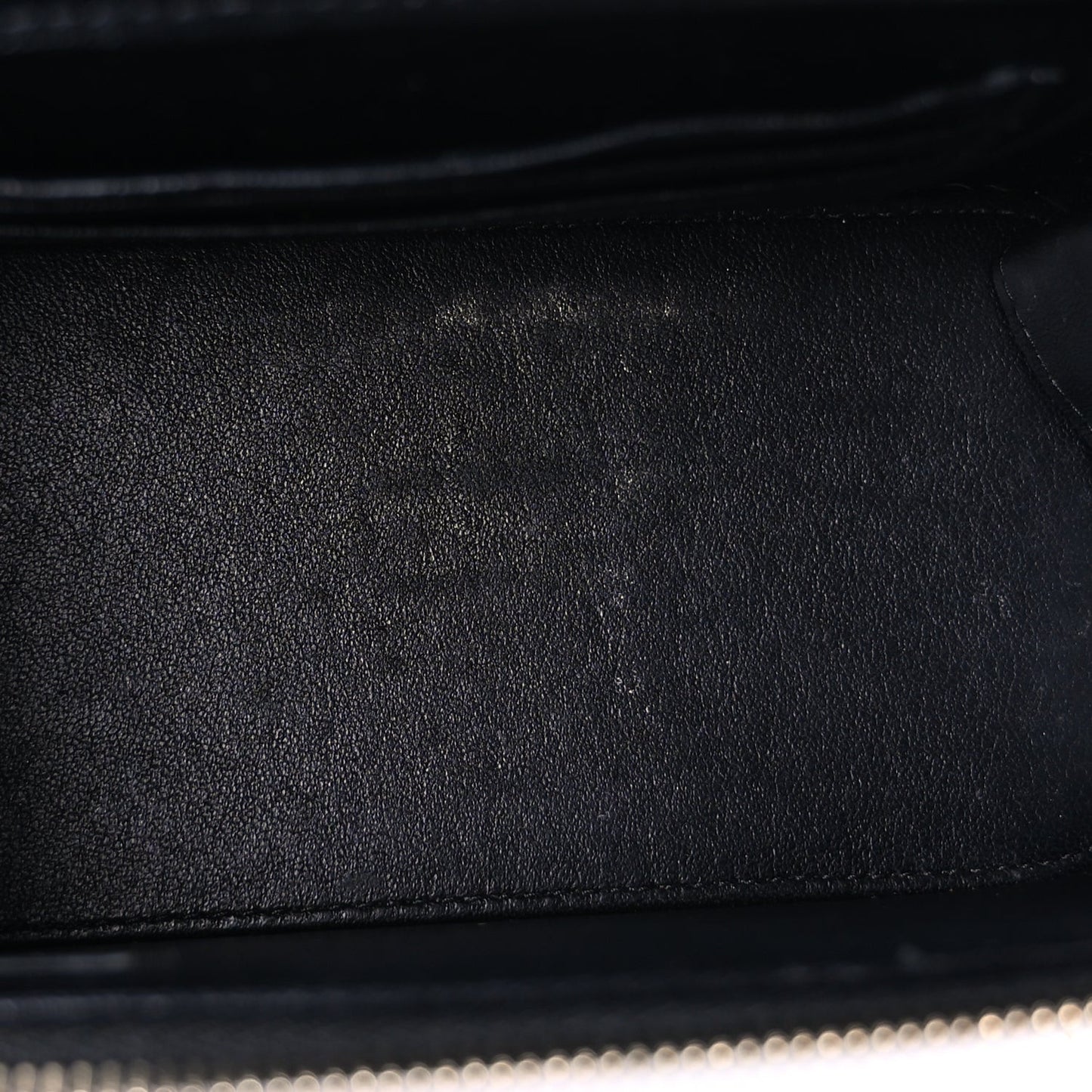 Lambskin Quilted Pearl Crush Small Vanity Case With Chain Black
