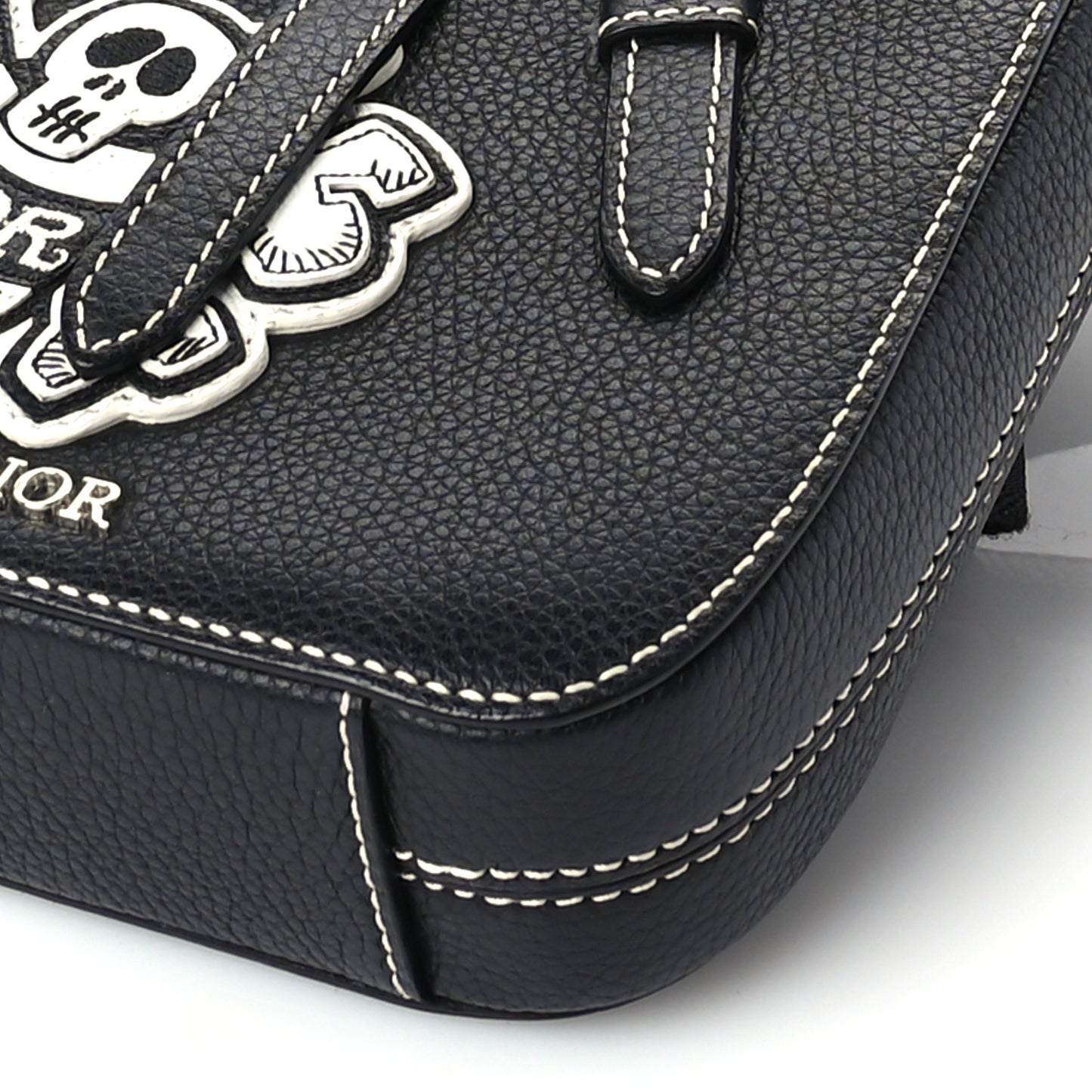 X SHAWN STUSSY Grained Calfskin Saddle Messenger Bag Black