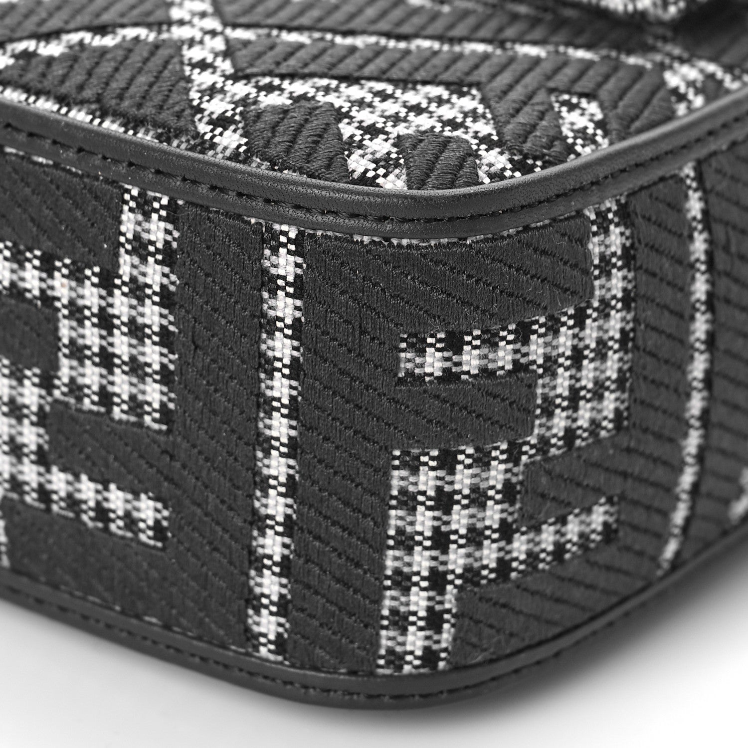 Fendi Wool Vitello King Houndstooth FF Embroidered Baguette Grigio Anthracite 8 of 8