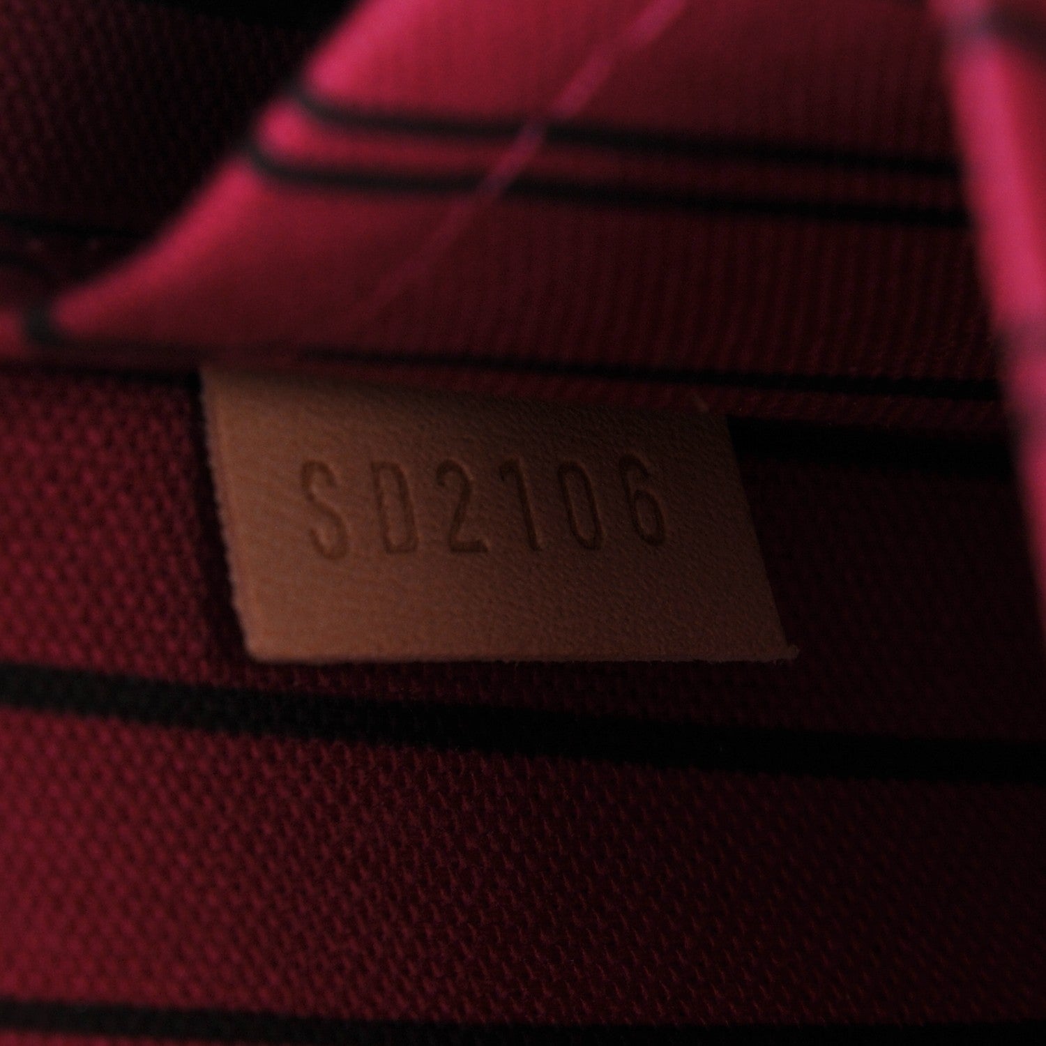 Louis Vuitton Monogram Neverfull MM GM Pochette Pivoine 7 of 7