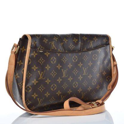 Louis Vuitton Monogram Menilmontant MM 3 of 11