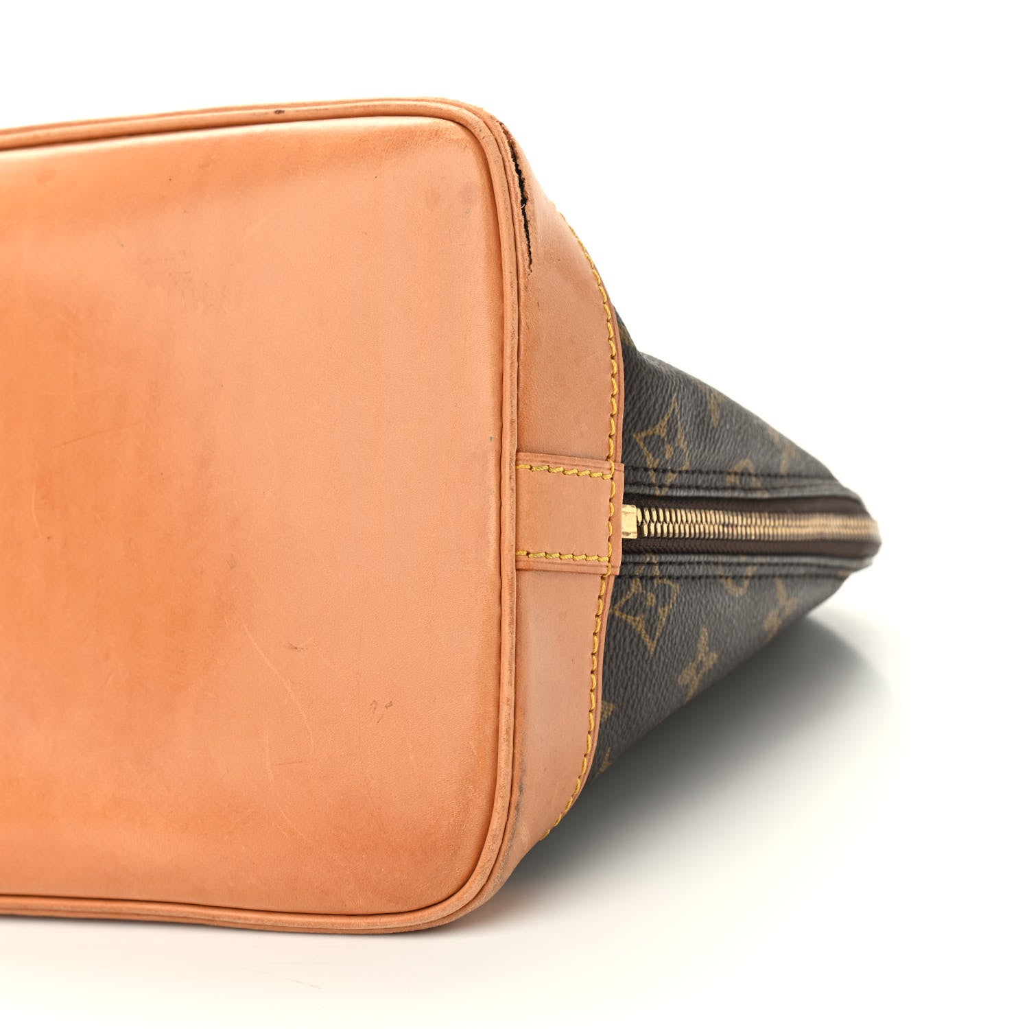 Louis Vuitton Monogram Alma PM 9 of 15