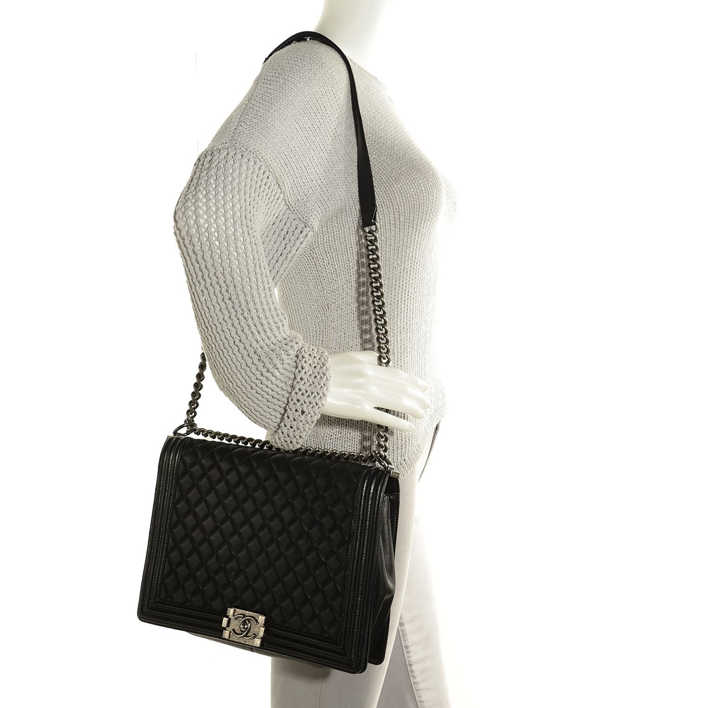 Calfskin Quilted Large Boy Flap Black