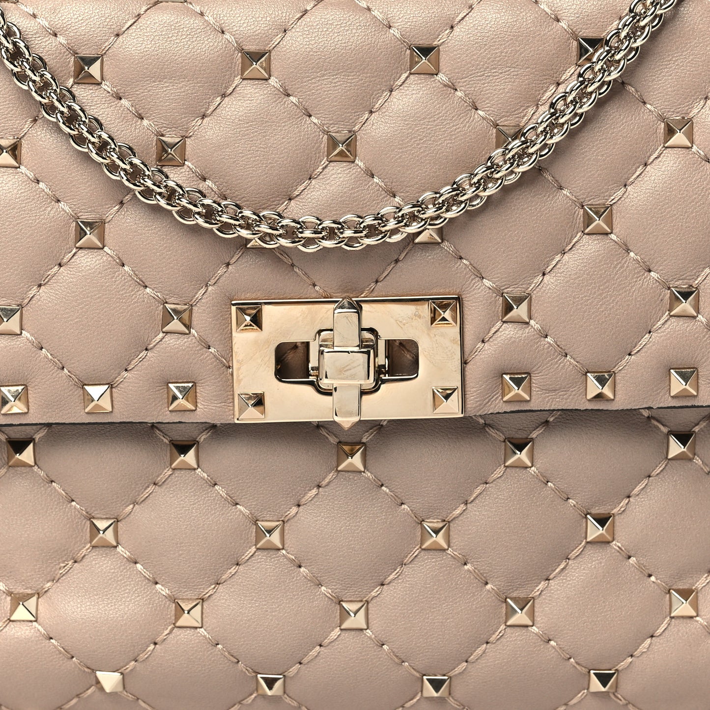 Nappa Medium Rockstud Spike Shoulder Bag Poudre