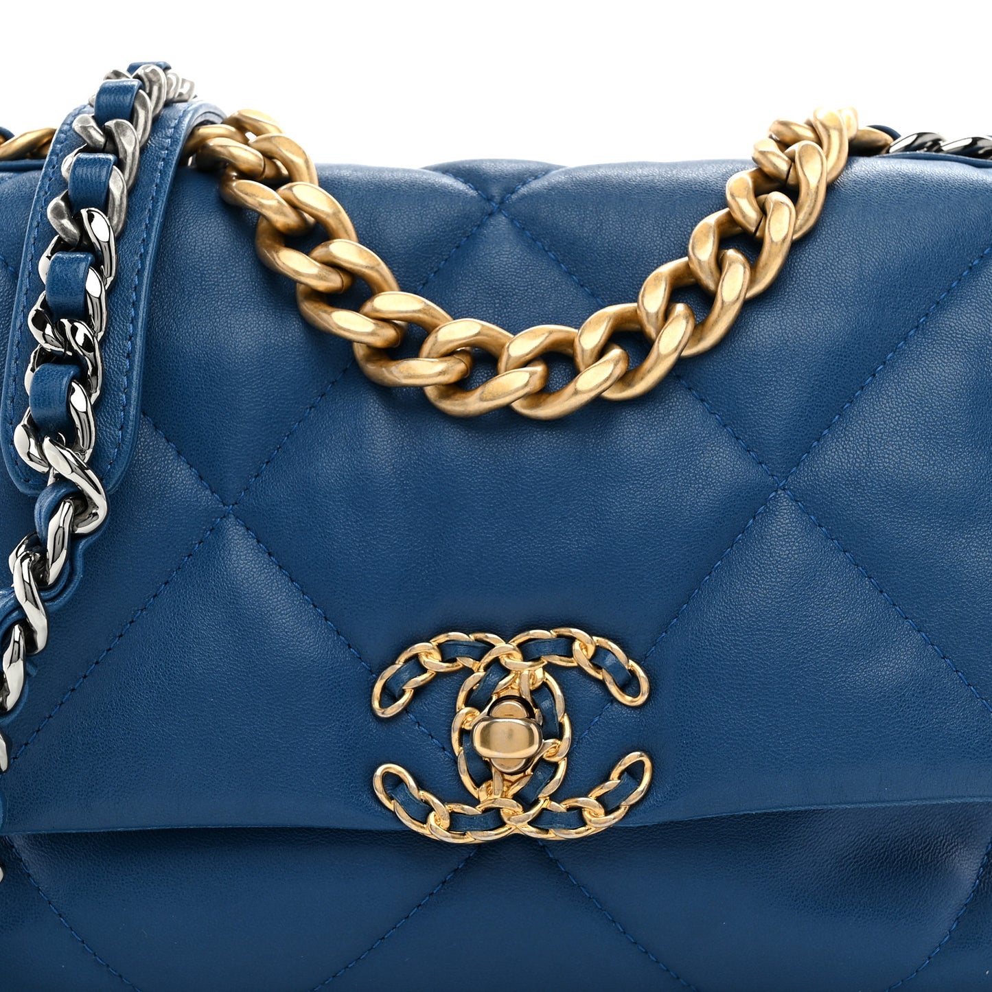 Lambskin Quilted Medium Chanel 19 Flap Blue