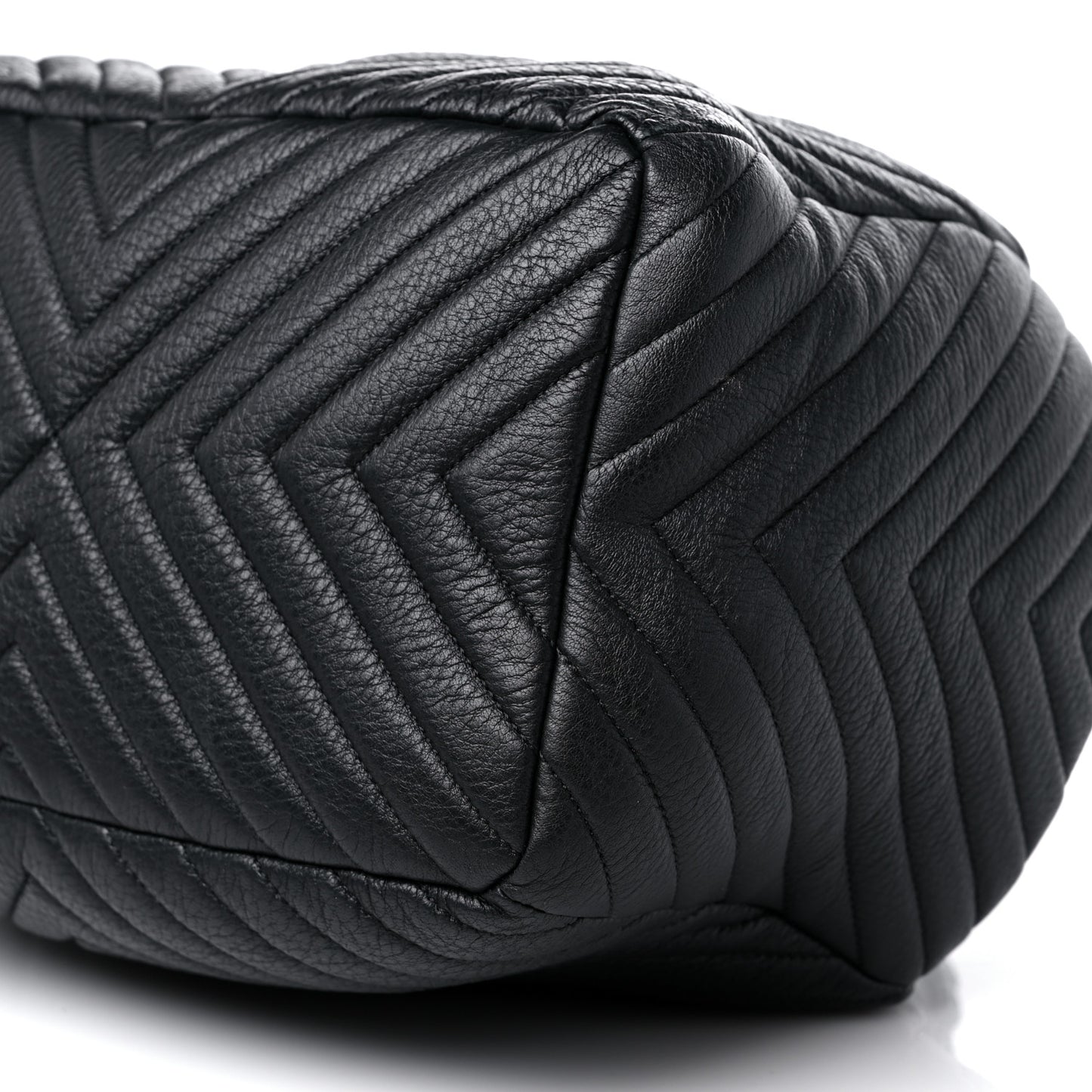 Deerskin Chevron Large CC Chain Bucket Drawstring Bag Black