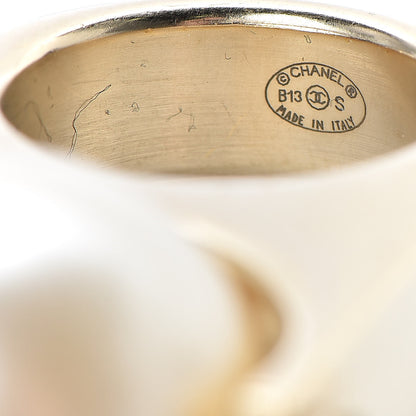 Chanel Pearl CC Ring 7 Gold 5 of 5