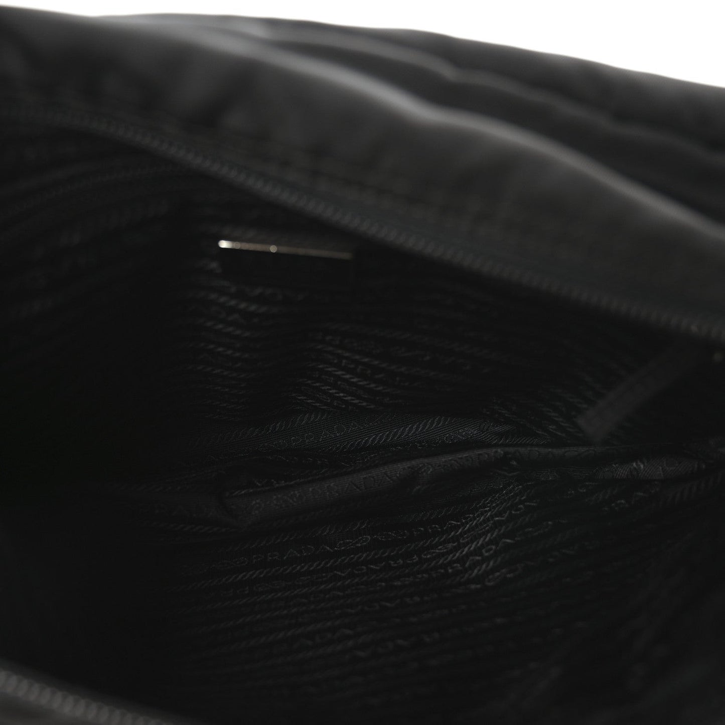 Tessuto Nylon Saffiano Vela Messenger Bag Black