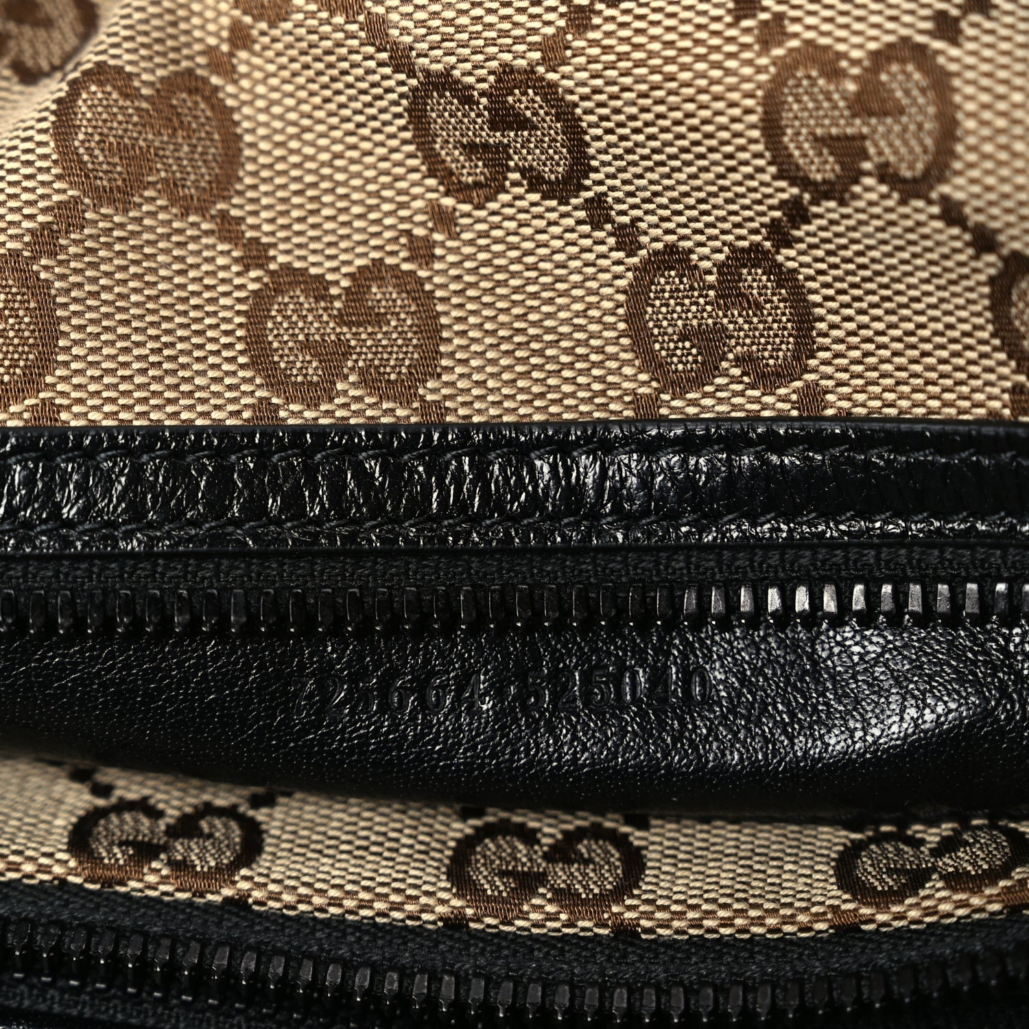 Gucci Piuma Lux Energy Monochrome Double G Drawstring Tote Black 6 of 9