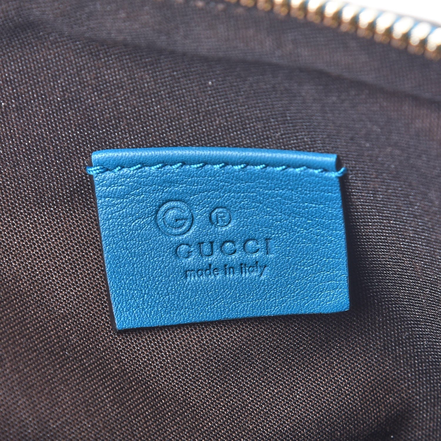 Gucci Microguccissima GG Cosmetic Case Deep Cobalt 6 of 9