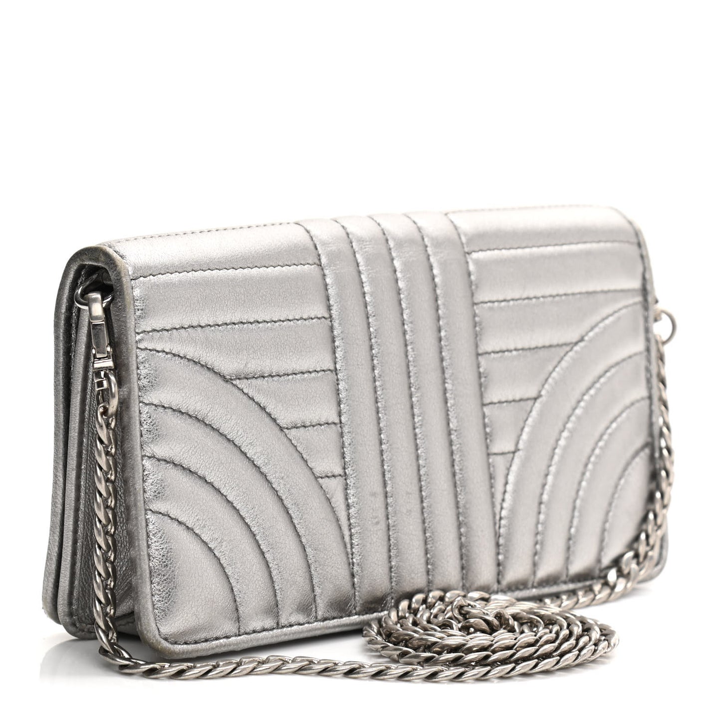 Metallic Nappa Impunture Diagramme Chain Wallet Cromo