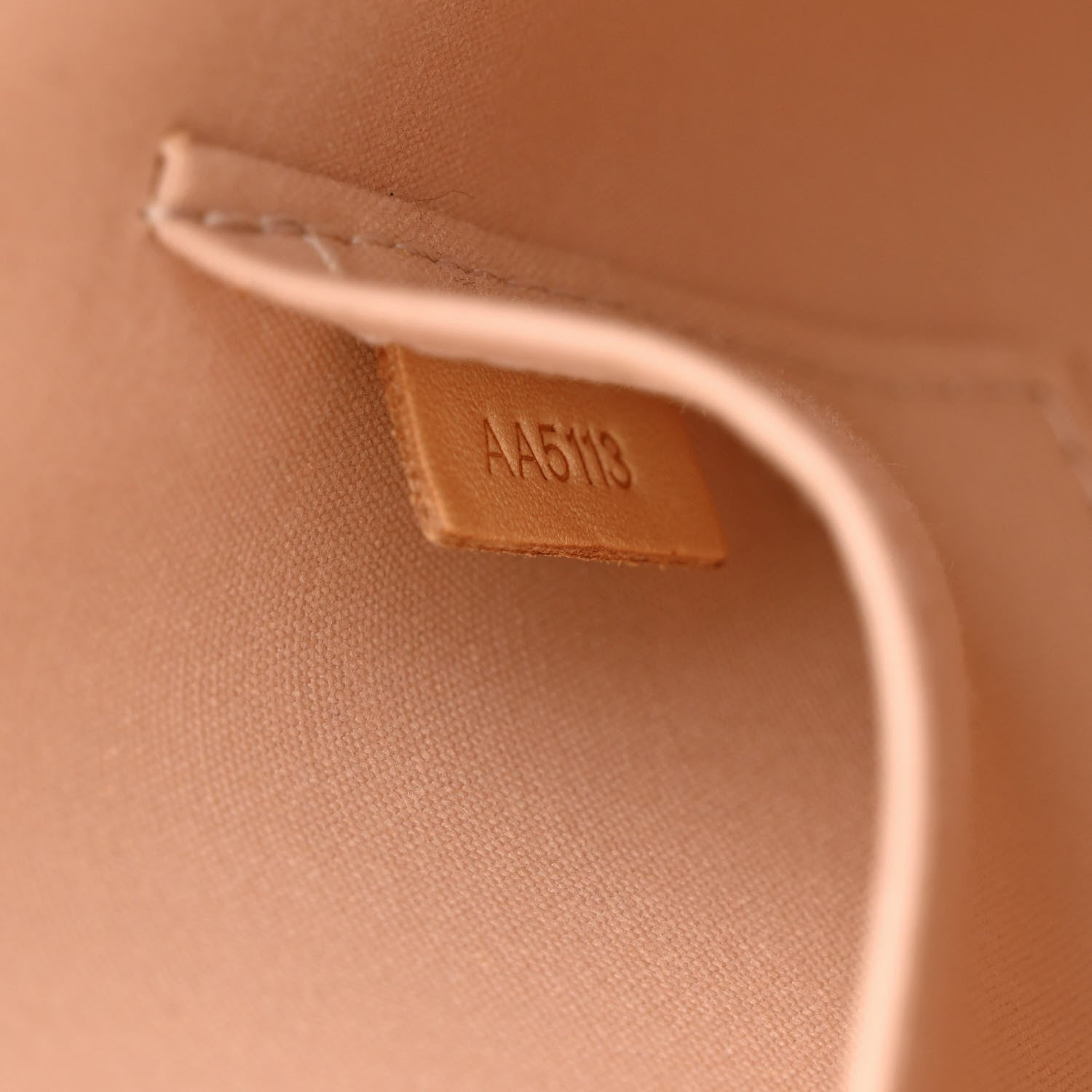 Louis Vuitton Vernis Alma BB Rose Angelique 7 of 10