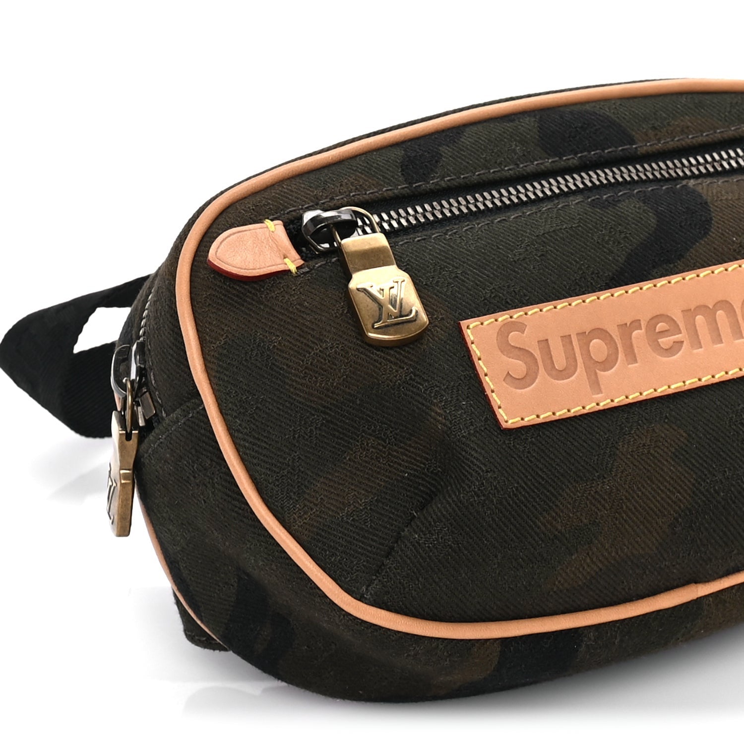 Louis Vuitton X SUPREME Canvas Camouflage Bumbag 7 of 7