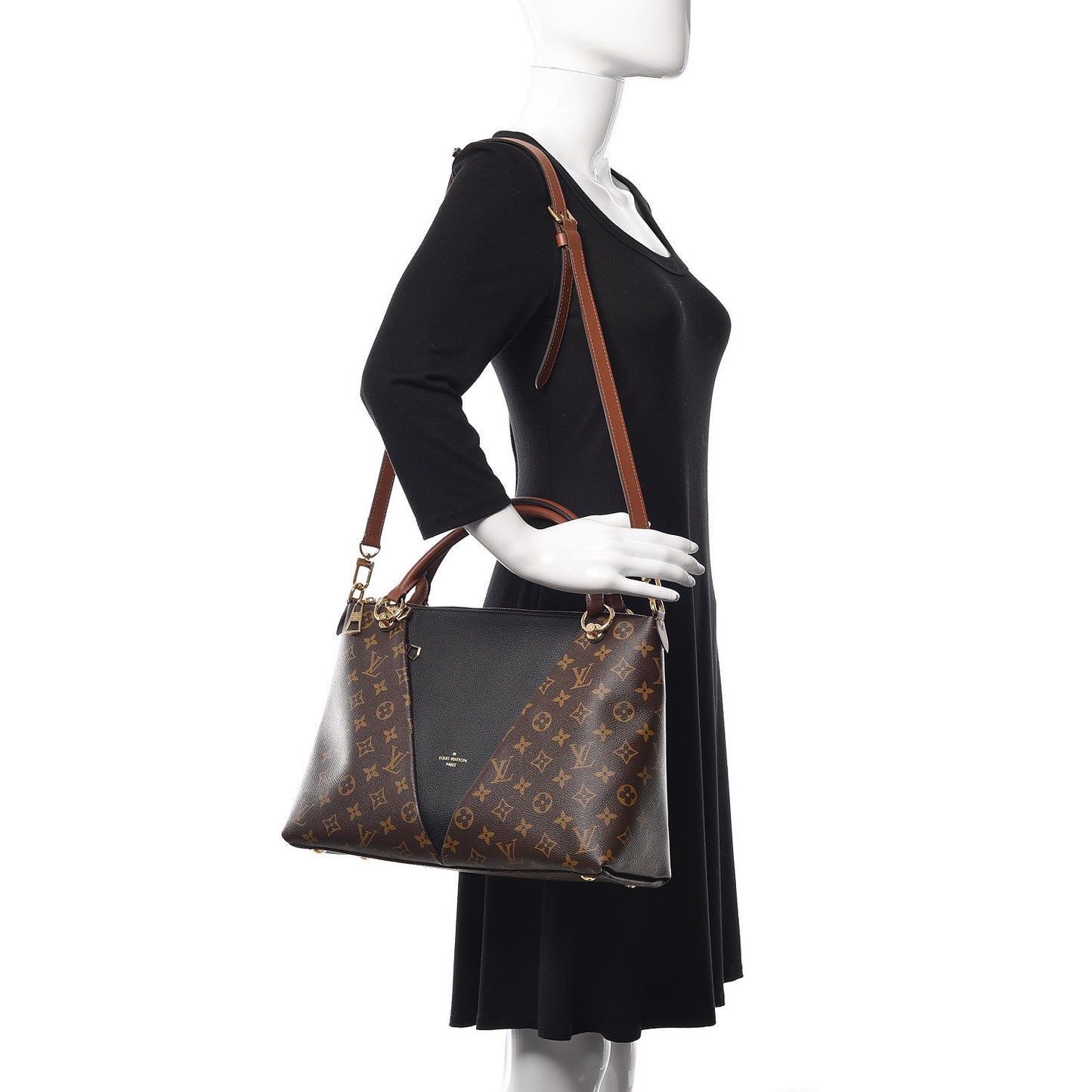 Monogram V Tote MM Black