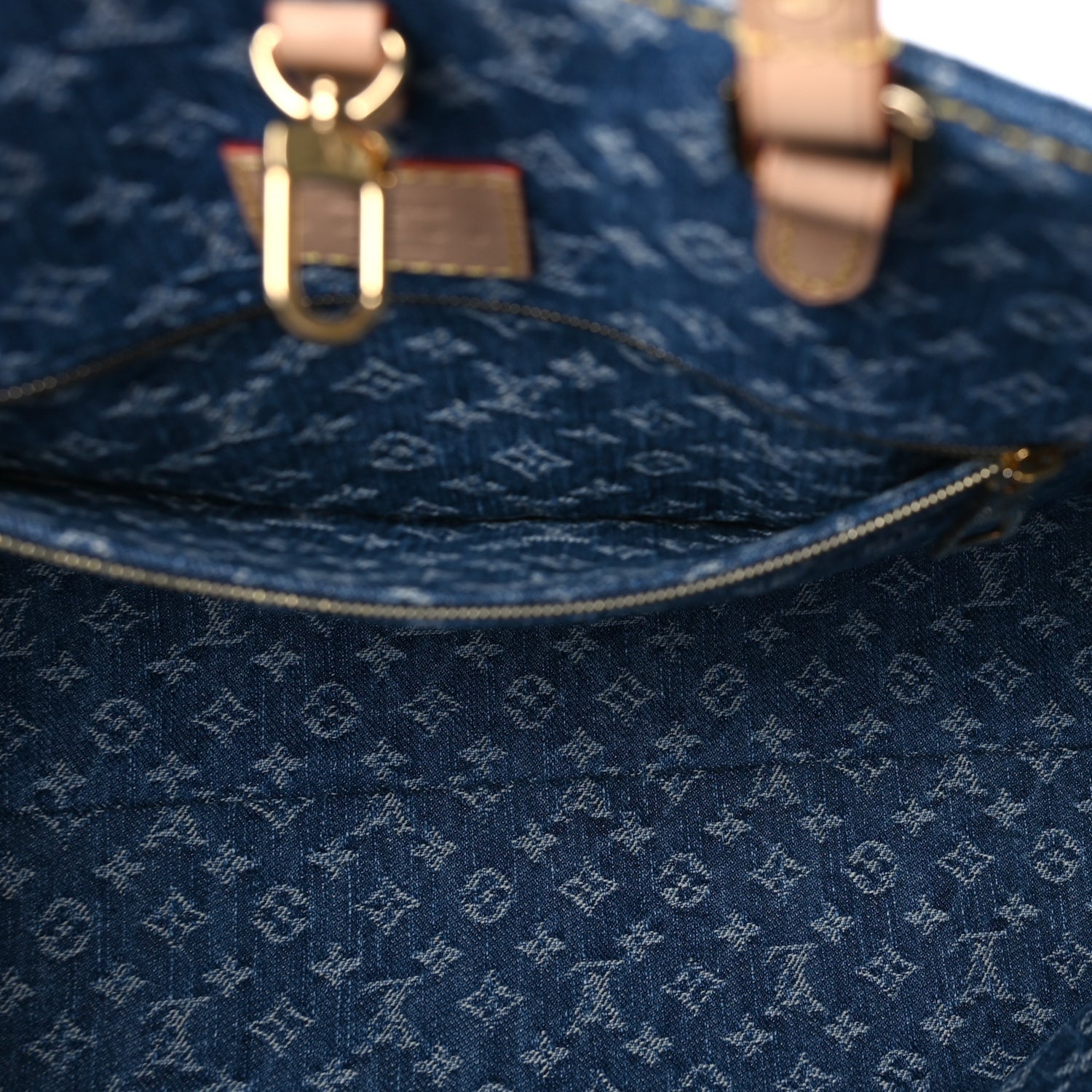 Louis Vuitton Monogram Denim Onthego MM Blue 5 of 9