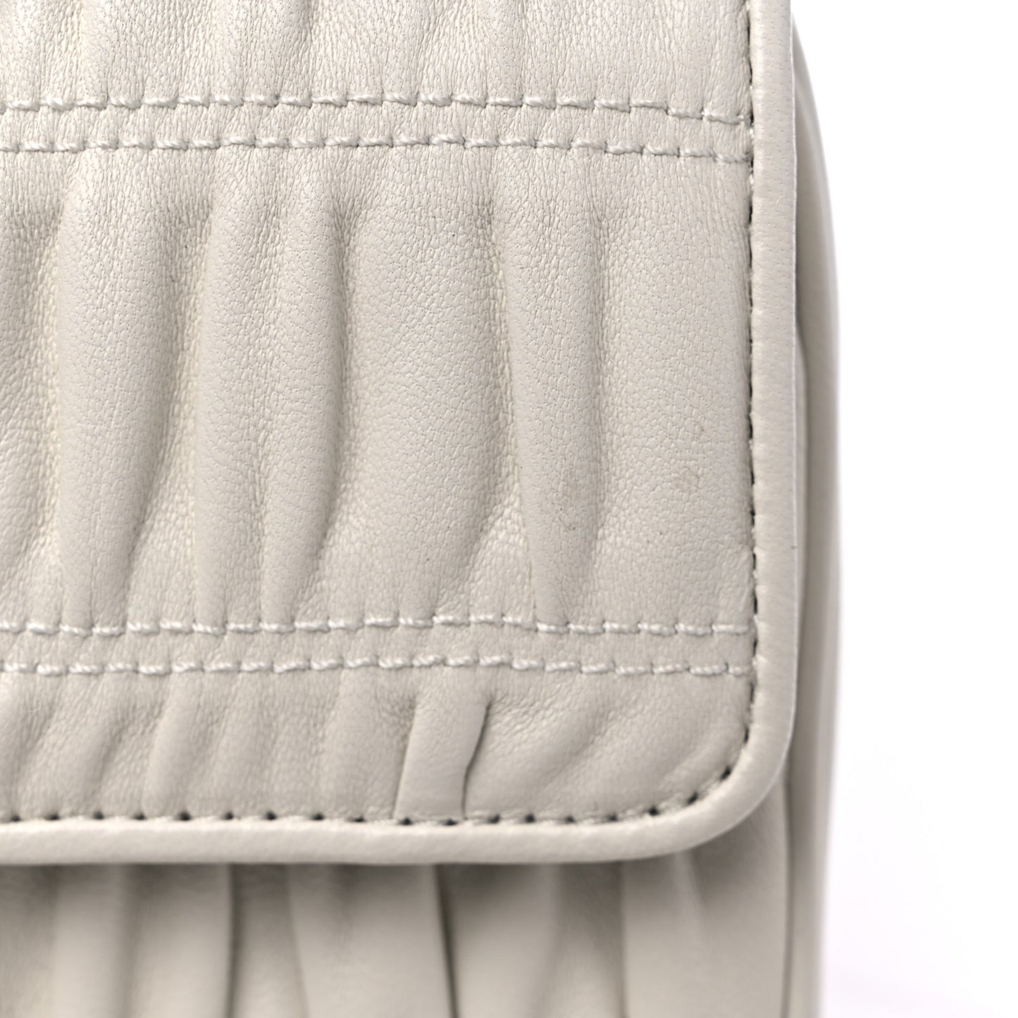 Nappa Gaufre Medium Chain Flap Shoulder Bag White