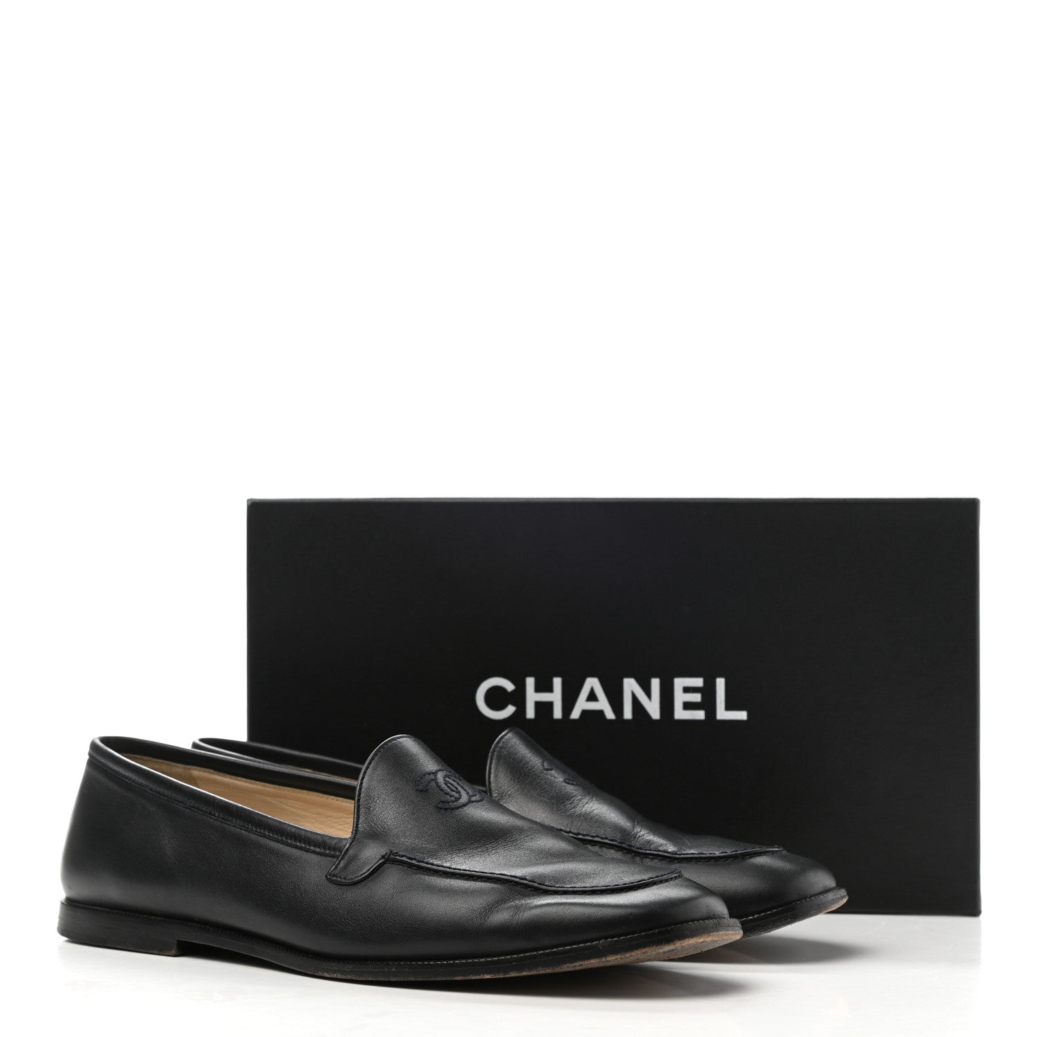 Chanel Lambskin CC Loafers 39.5 Navy 11 of 11