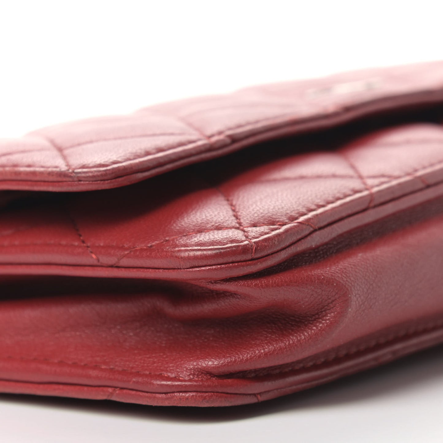 Lambskin Quilted Wallet On Chain WOC Red