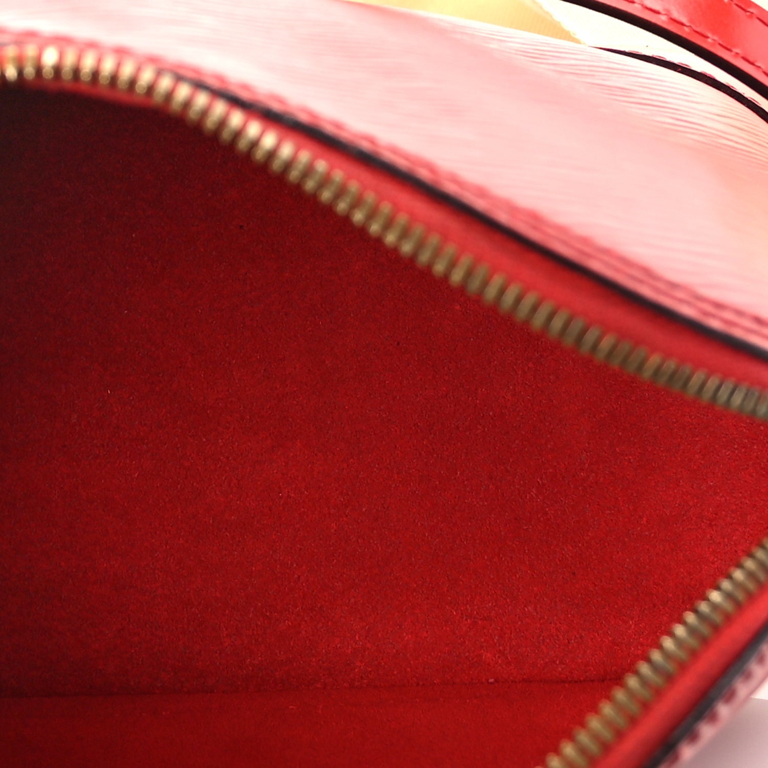 Louis Vuitton Epi Alma Mini  Coquelicot 4 of 8