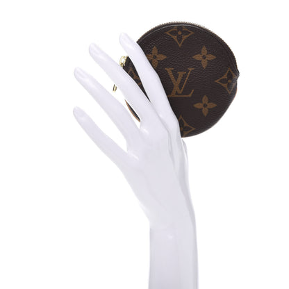 Louis Vuitton Monogram Round Coin Purse 2 of 9