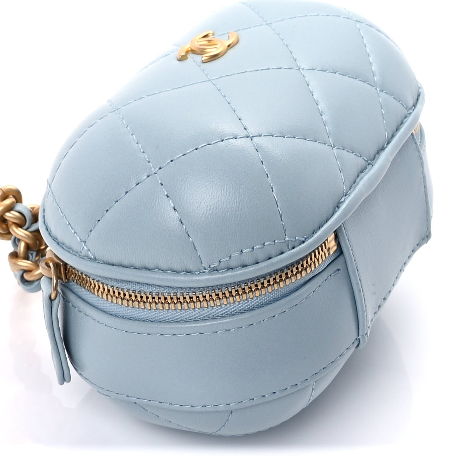 Chanel Lambskin Quilted CC Bubble Vanity Case With Chain Light Blue 8 of 8