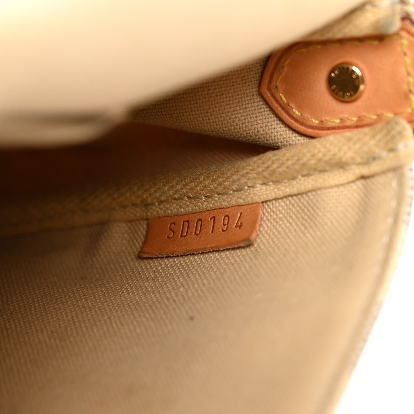 Damier Azur Favorite MM