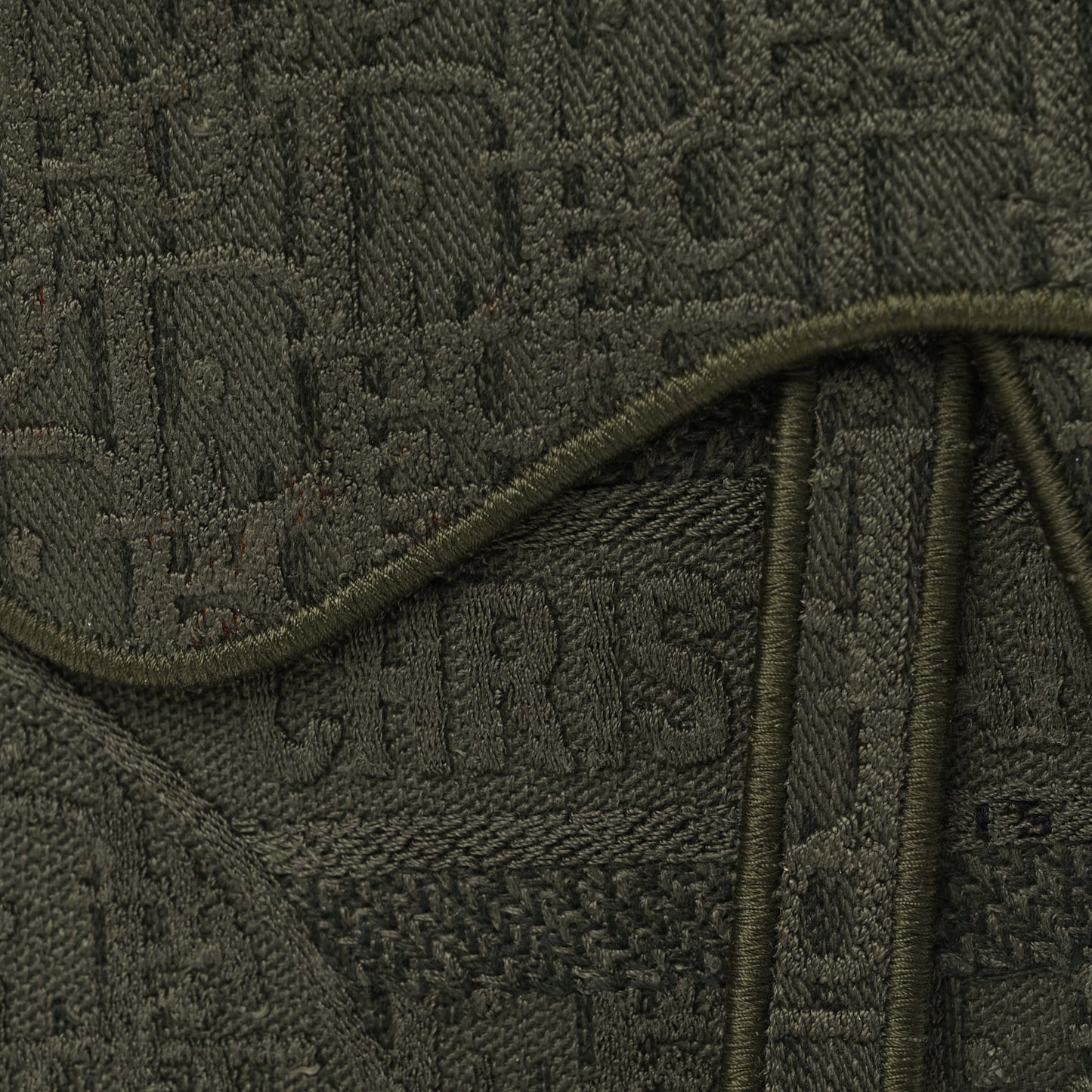 Oblique Embroidered Saddle Belt Pouch Green