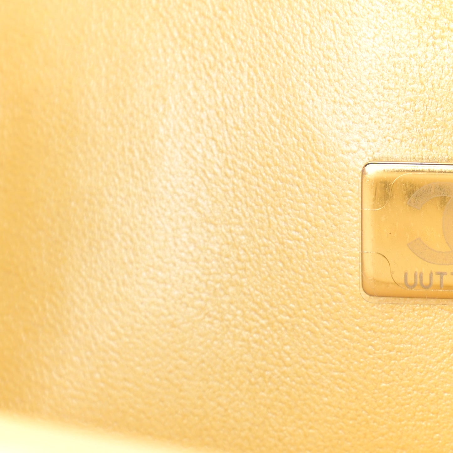 Iridescent Caviar Quilted Medium Double Flap Yellow