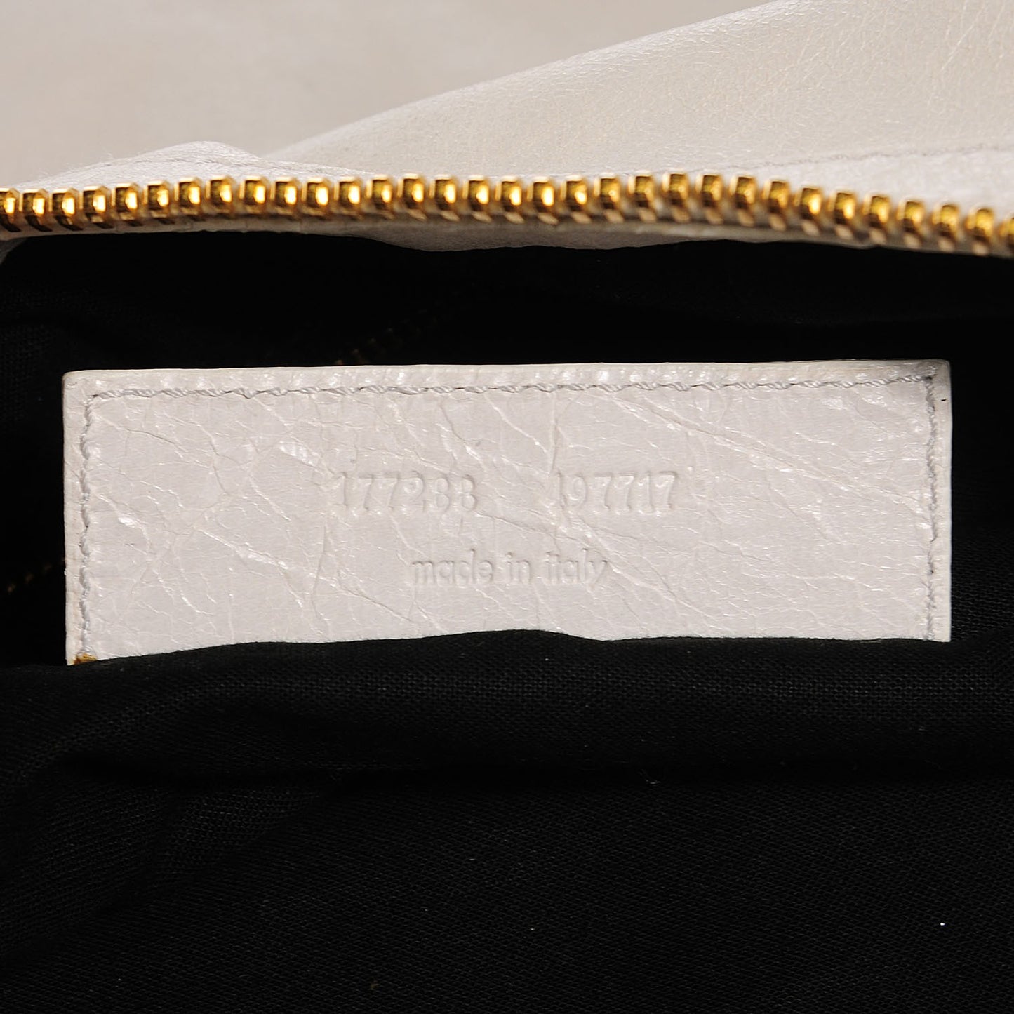 Agneau Giant 21 Gold Hardware Hobo White