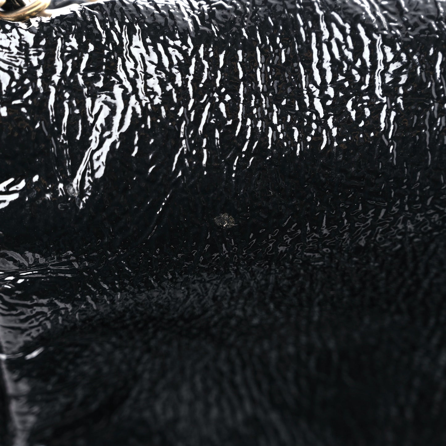 Vinyl XL Rock and Chain Flap Black