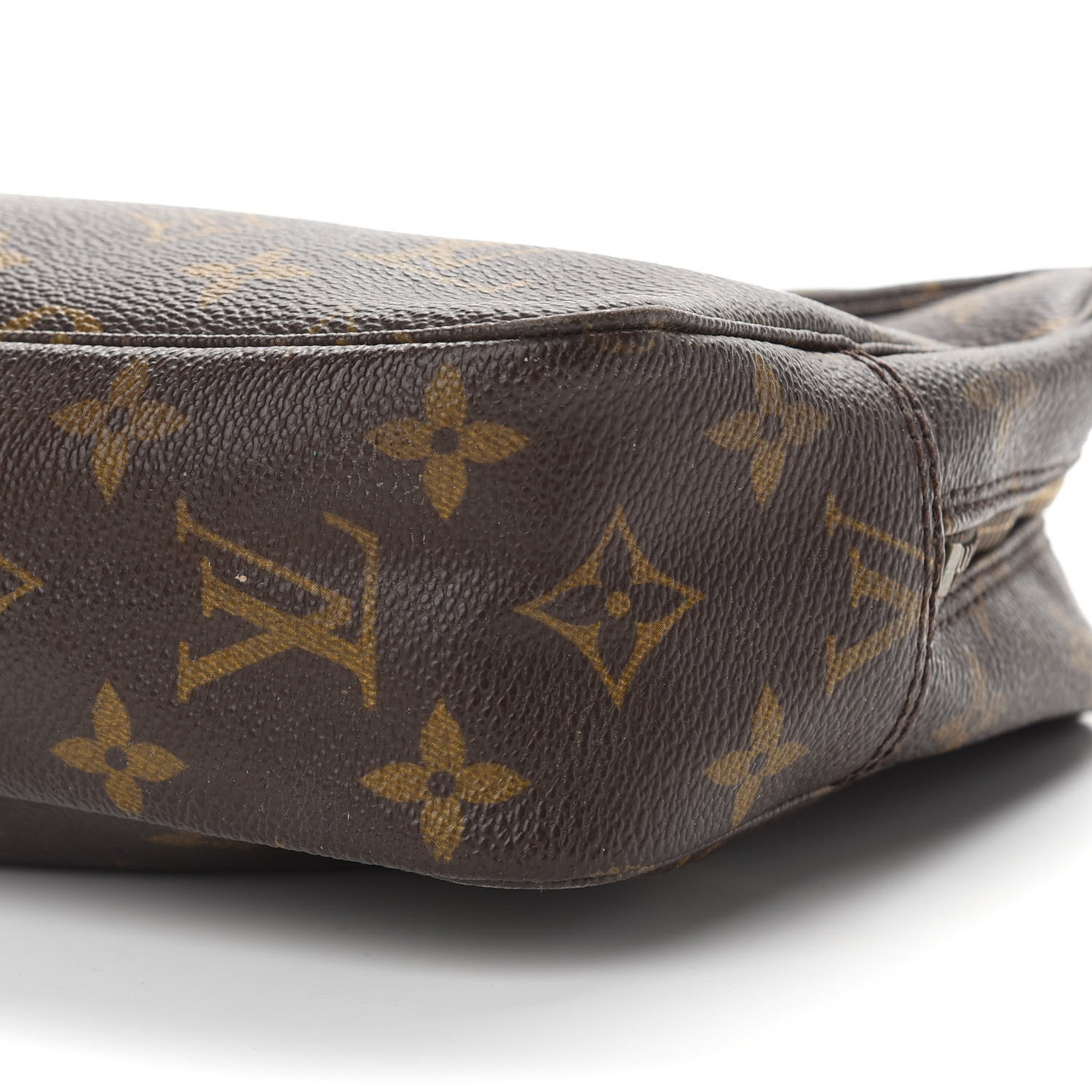 Louis Vuitton Monogram Trousse Toilette 23 8 of 9