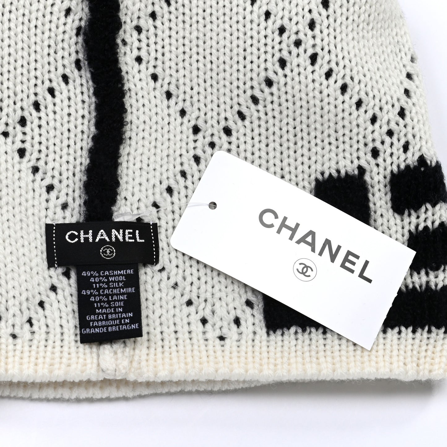 Cashmere Wool Silk Logo Beanie Hat Black White