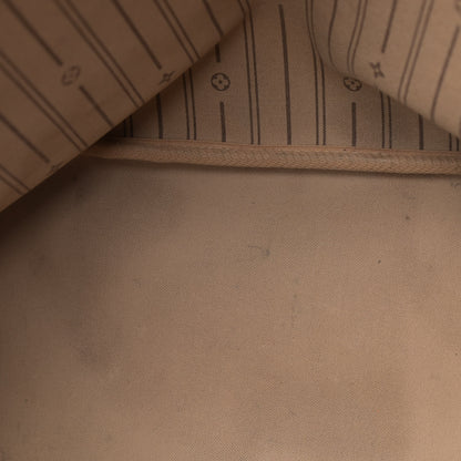 Louis Vuitton Monogram Neverfull MM 24 of 24