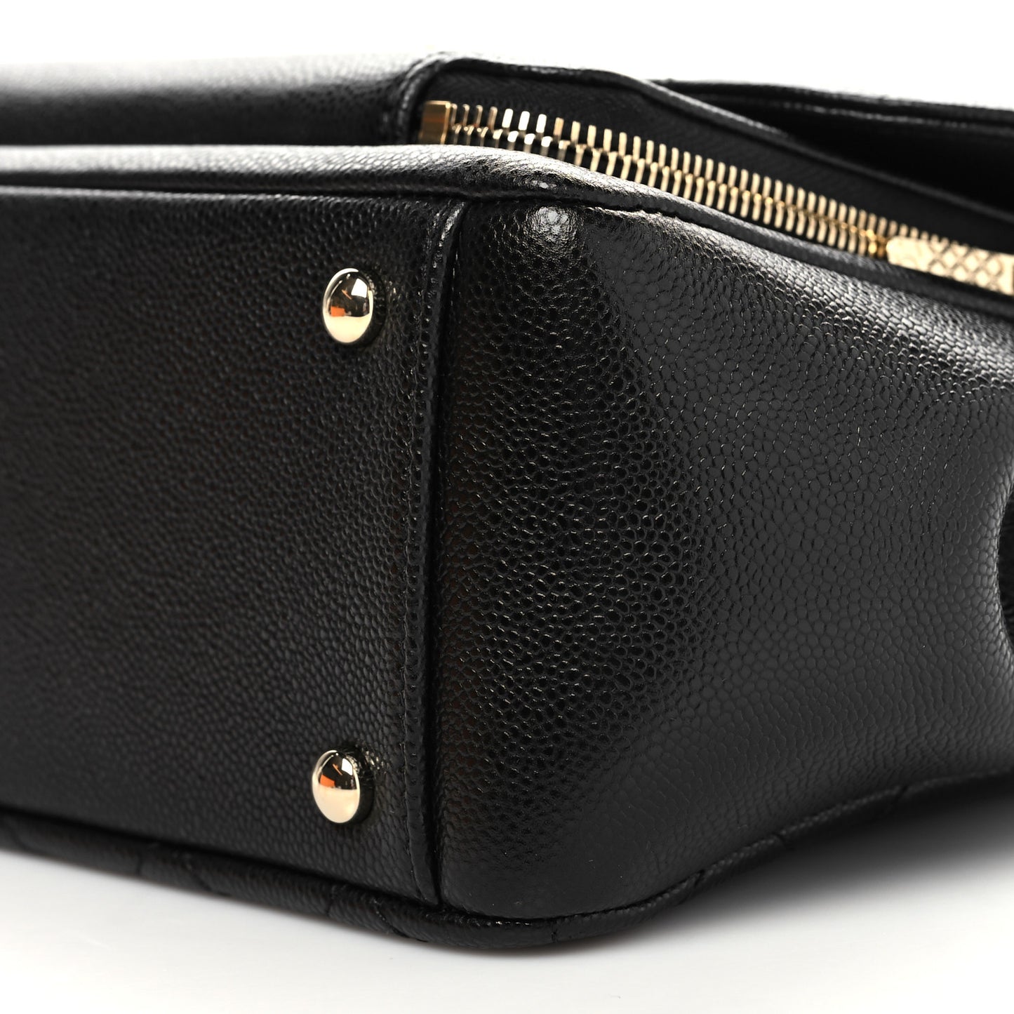 Caviar Quilted Large Business Affinity Flap Black