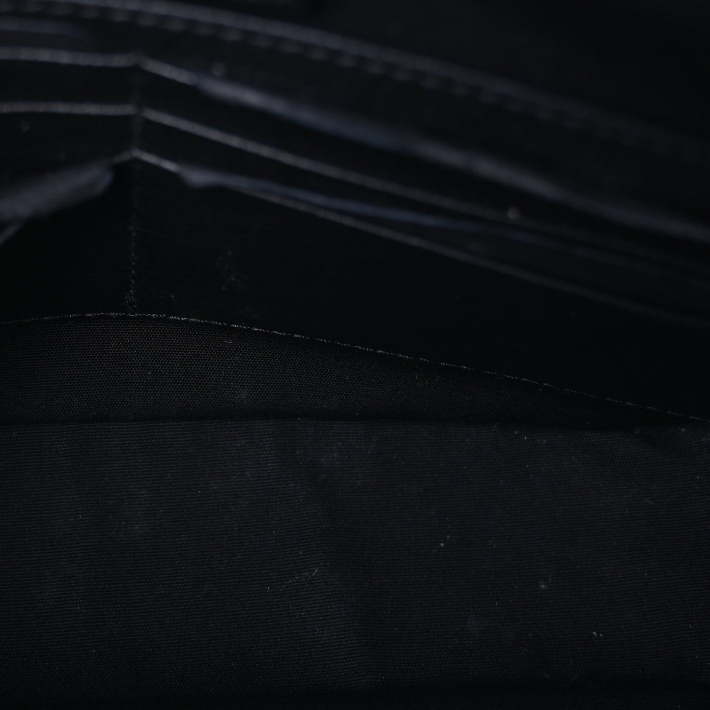 HOMME Oblique Safari Messenger Black