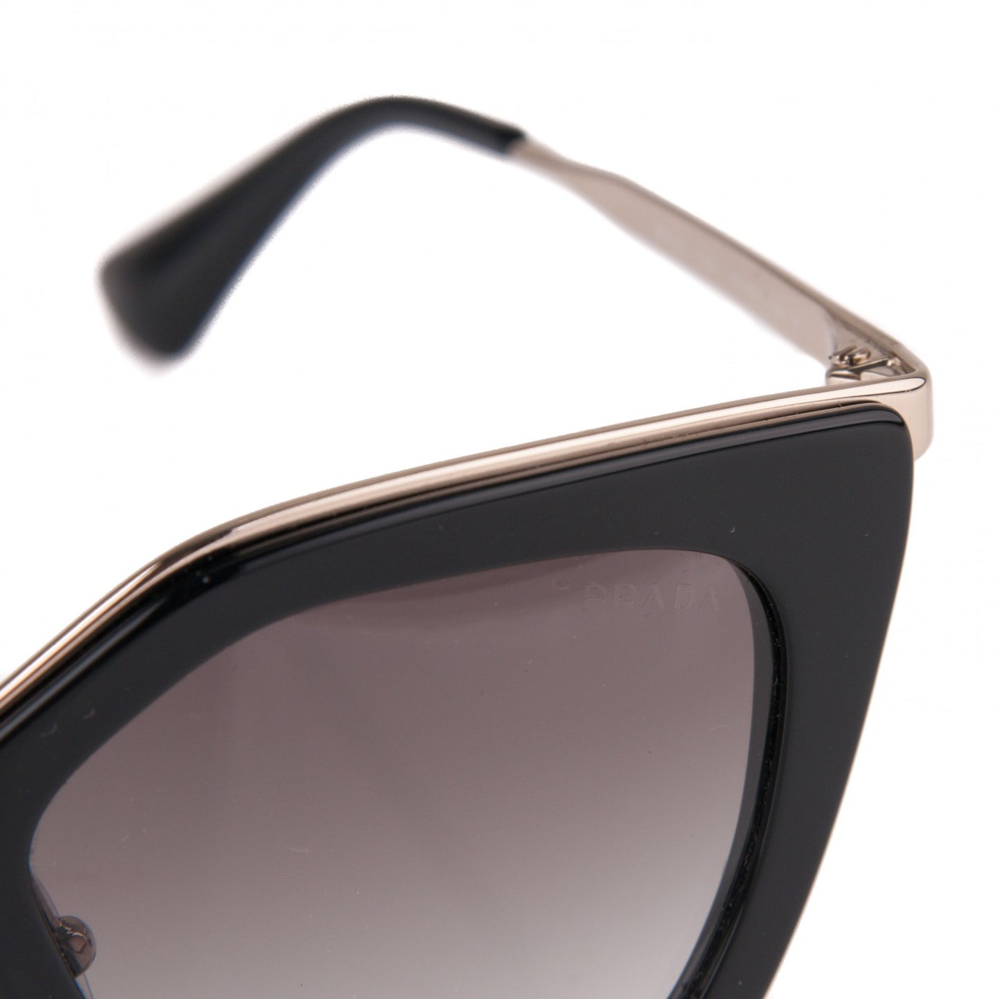 Cinema Sunglasses SPR 53S Black