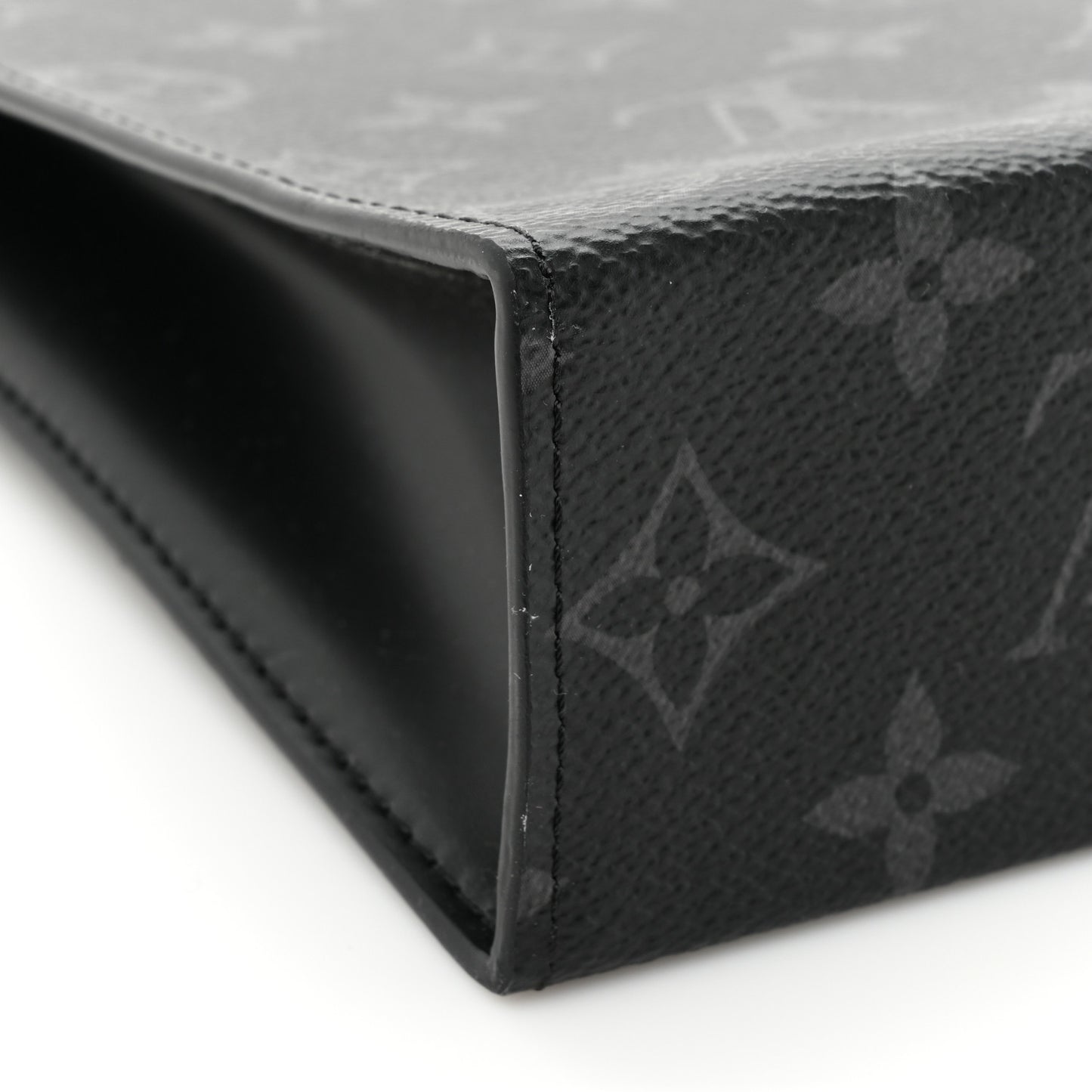 Monogram Eclipse Pochette Voyage MM