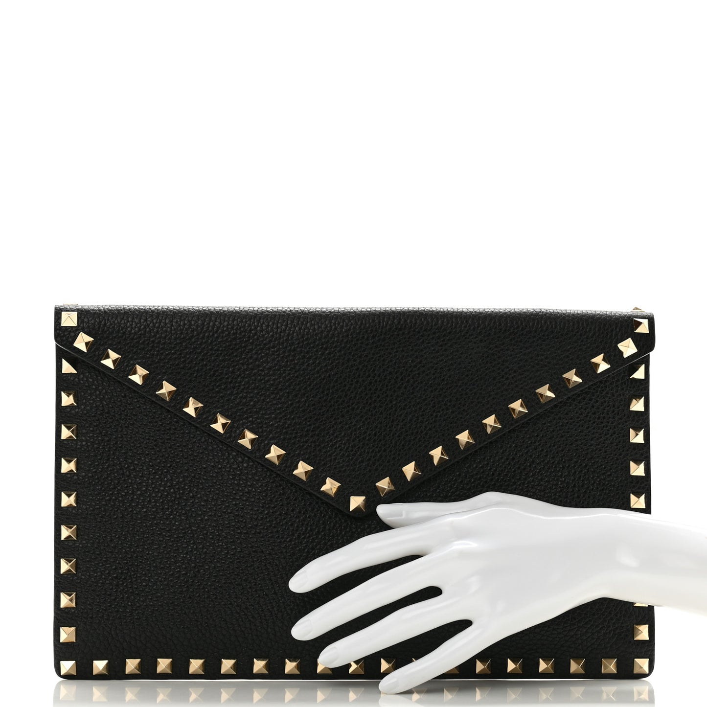 Pebbled Calfskin Large Rockstud Envelope Clutch Black
